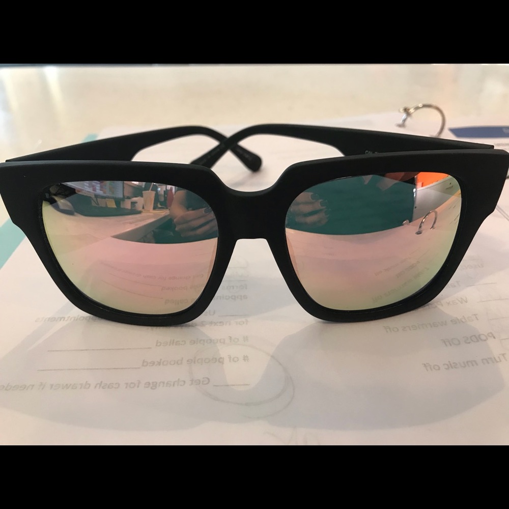Quay Sunglasses - On the Prowl